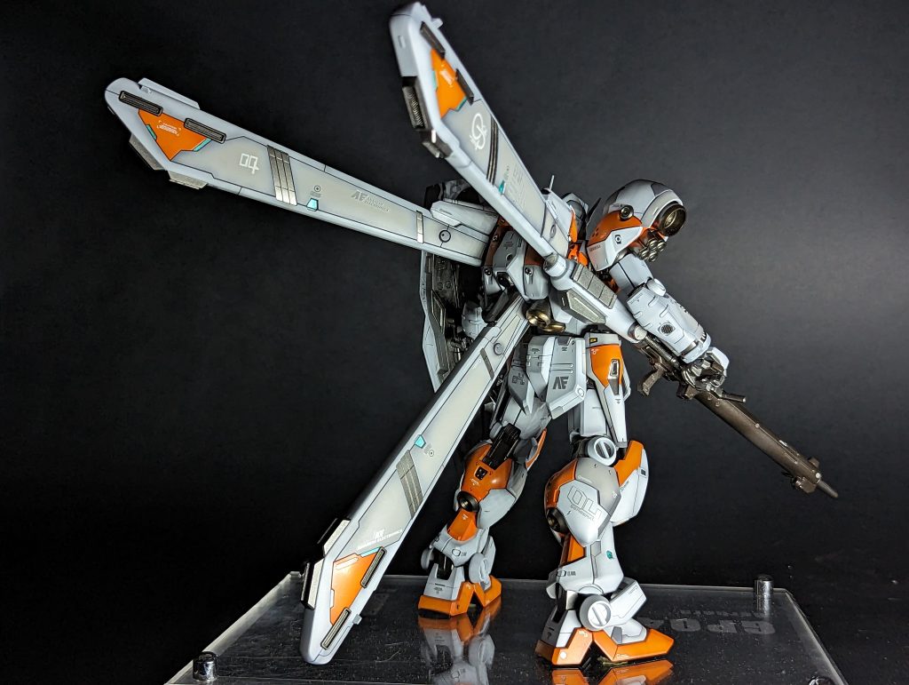 Re/100 GP04–3枚目/制作者：marcustudio