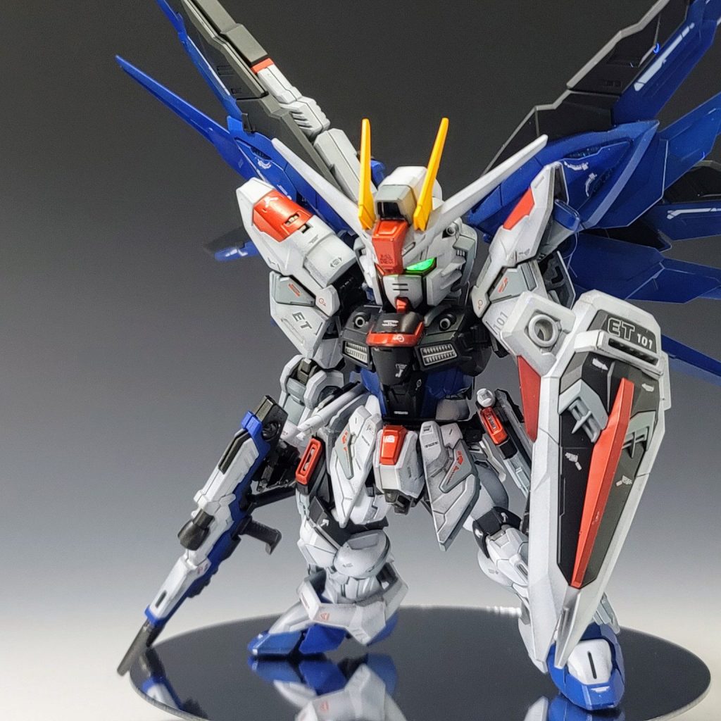 MGSD フリーダムガンダム 塗装済み完成品ガンプラ - プラモデル