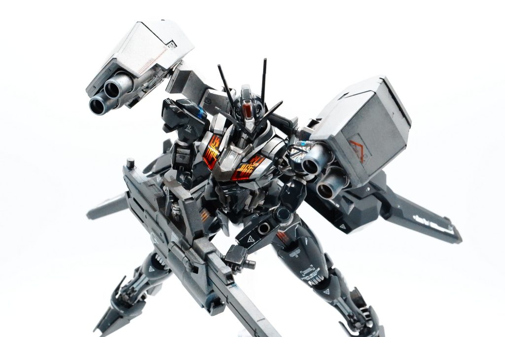 ガンダムエアリアルの超長距離狙撃＆殲滅仕様ガチ戦闘装備。単機で敵艦隊を殲滅するための機体。水星のくろうさぎが見る夢は恩讐か、それとも…