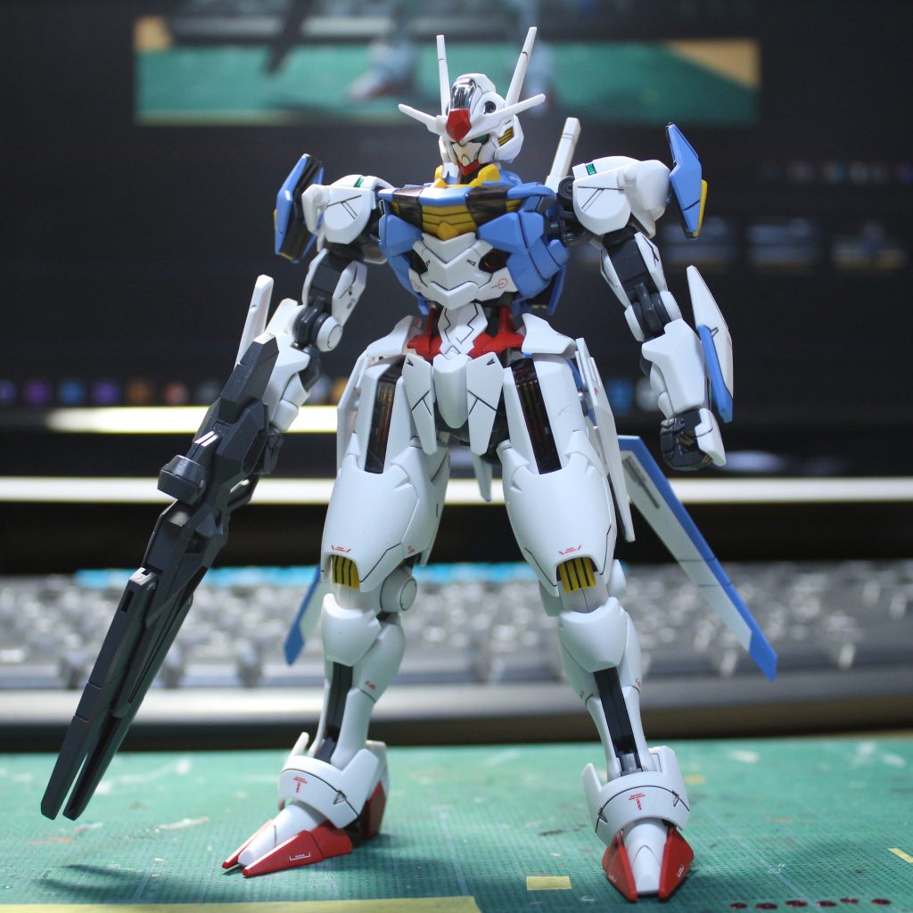 胸の丸にはラピーテープを貼ってます。