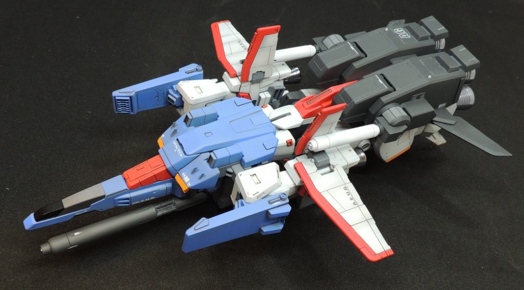 Gフォートレス形態に変形。