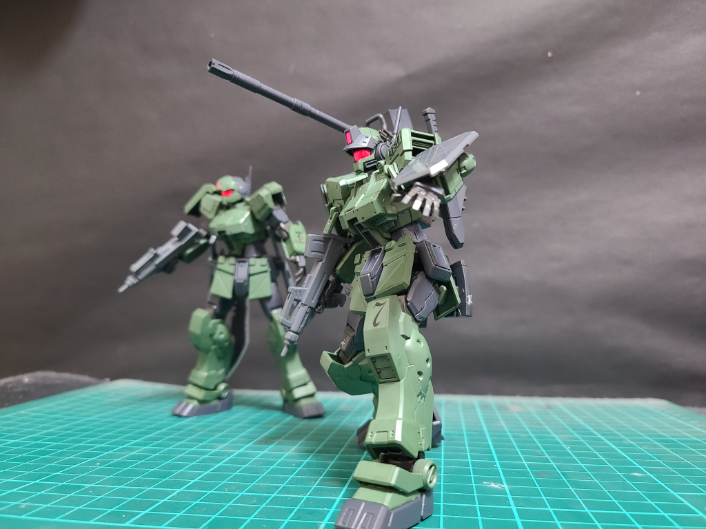 180mm低反動キャノンハウンドω「キャノン砲を使う!離れてろよ!」ハウンドΦ「了解」