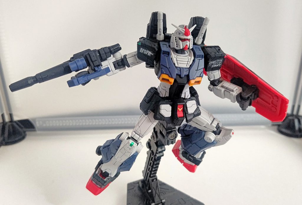 胸部と脚部に追加されたアーマーがカッコいい～！バックパックの追加ブースターのゴツさも良き…