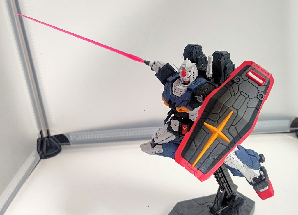 ガンダム高機動型–5枚目/制作者：たぬまんじゅう