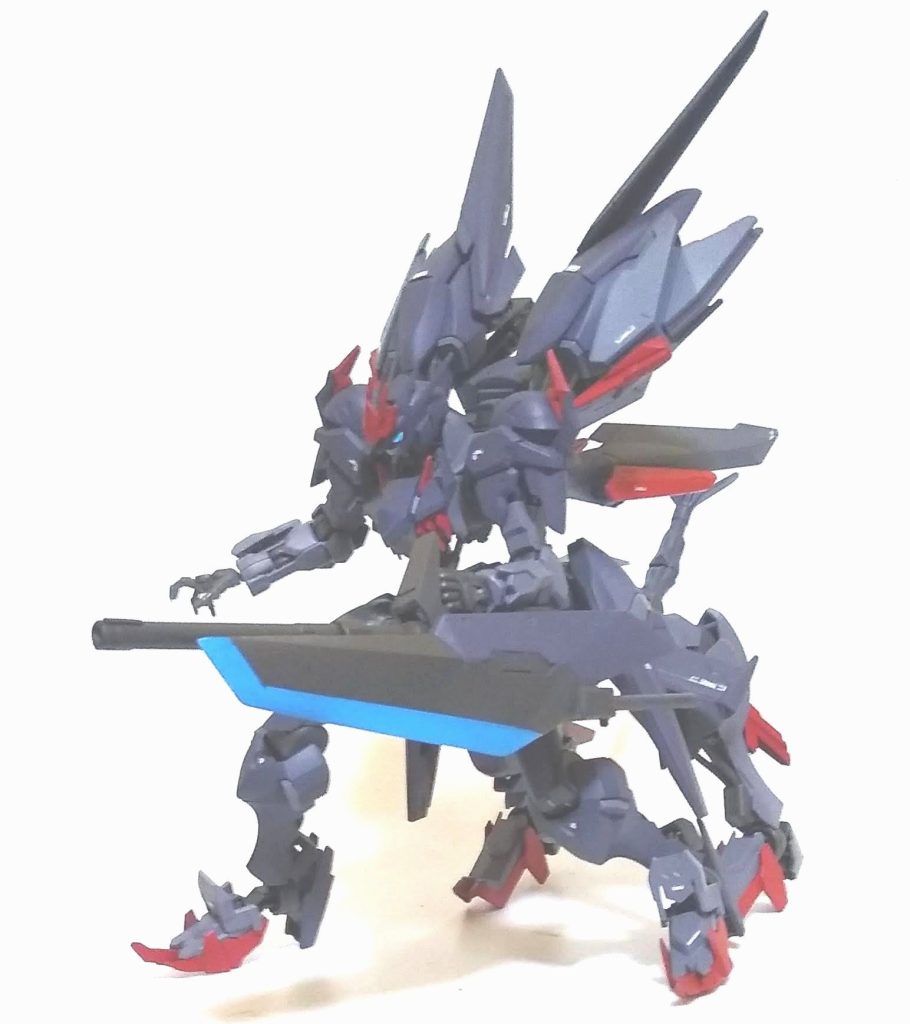 バスターソードはライフル（滑腔砲）にもなります。　