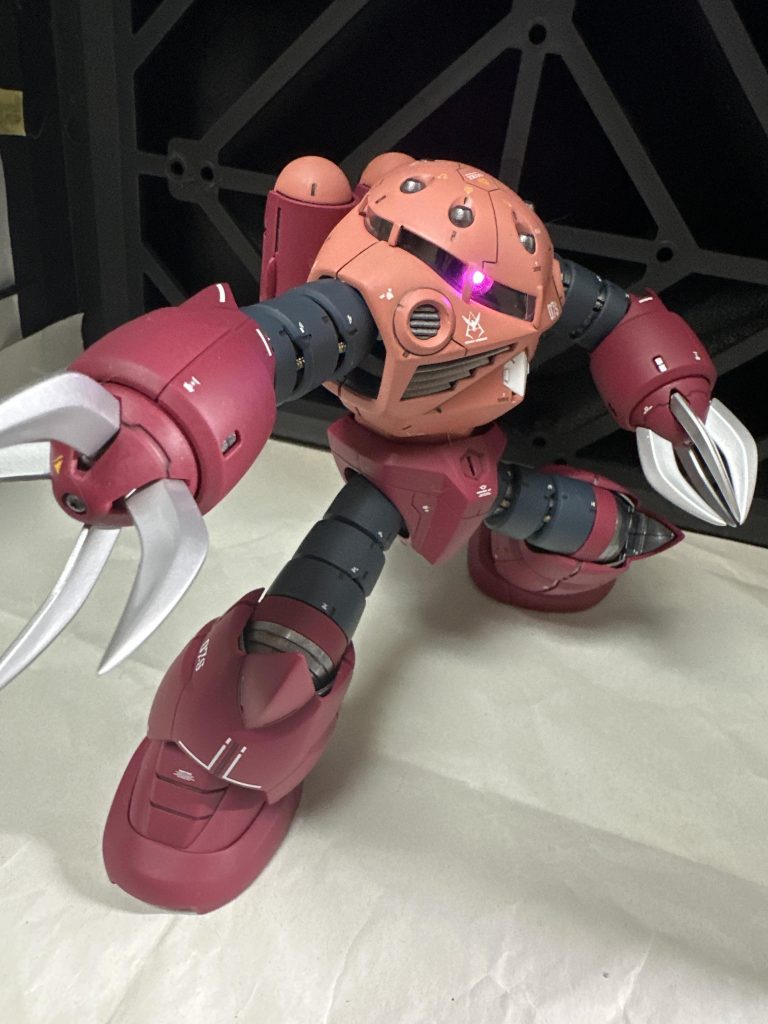 せっかくなので、4本爪で作成してみました。見てくださりありがとうございました。