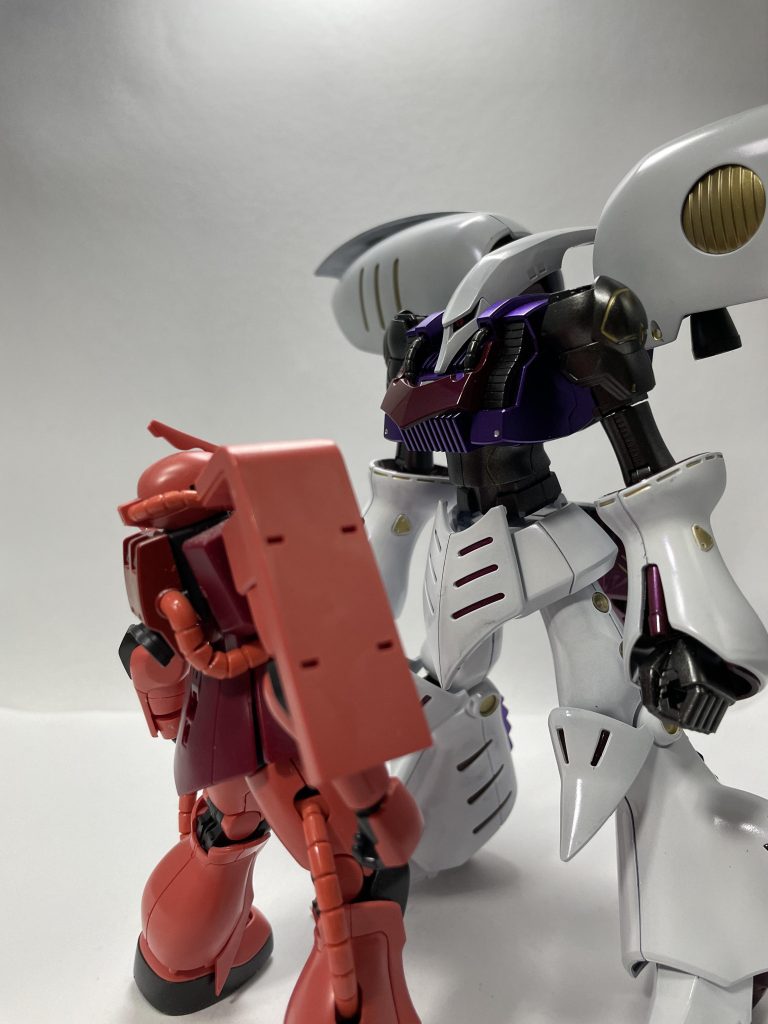 おい、そこの俗物図が高いぞ。シャアザク:えっ?