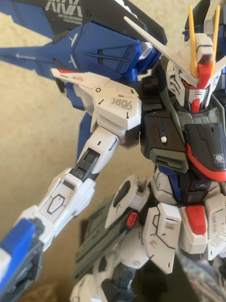 MGフリーダムガンダム ver.2.0–3枚目/制作者：奥野重工業(Okuno Heavy Industry)