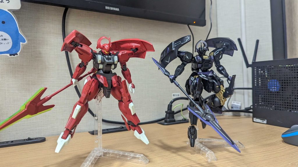素組ダリルバルデとオリジナルカラーを比較!思い返せばあの場に同じ機体が3機いたんですねwwww