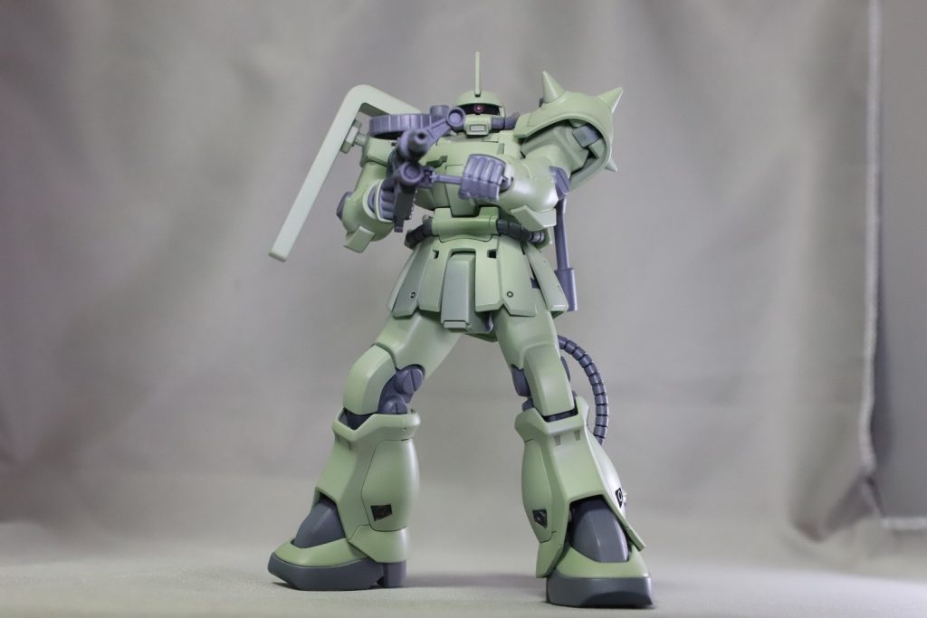 構えた瞬間、グリップが折れて、別のマシンガンを・・・五飛、教えてくれ。俺たちは、後何丁ザクマシンガンを組み立てればいい？ザクマシンガンを組み立てるたびに思うことです。