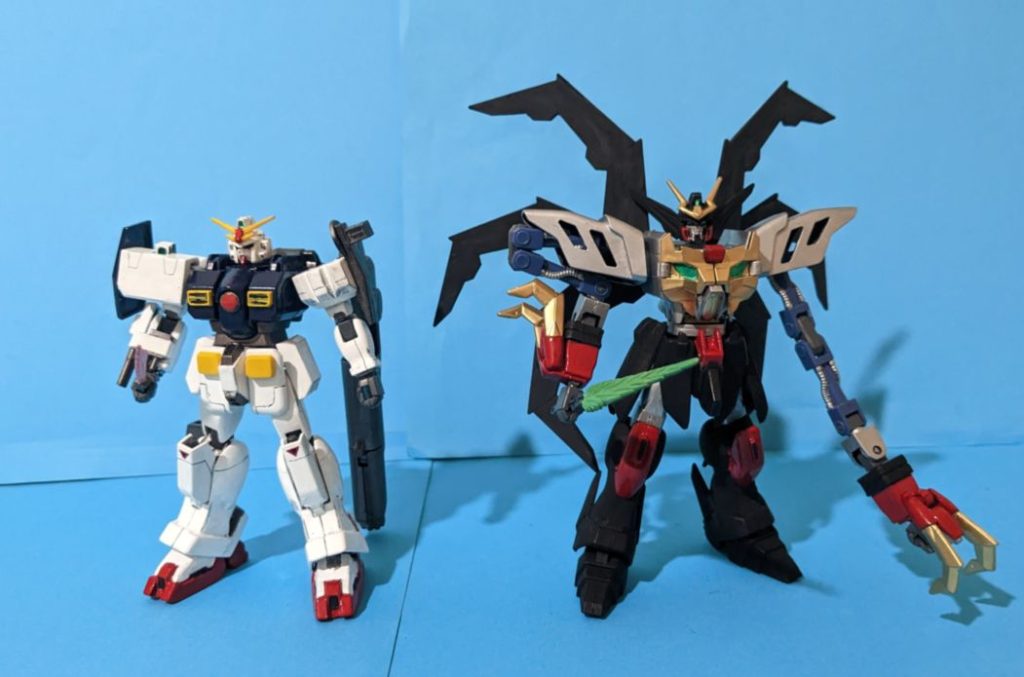 このCBと前作レオパルドは「主役でもおかしくないガンダム化」がコンセプトでしたがどっちにしろ檜山ボイスの人が乗りそうですね！！