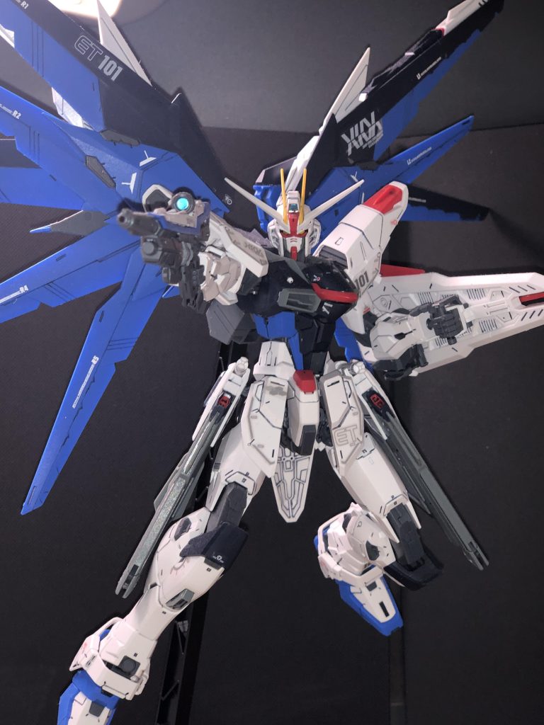 原作OPのタイトルバックを意識して撮影してみました。