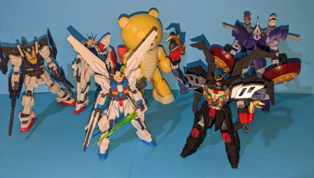 「これも一つ「ビルドファイターズ10周年記念ガンプラ」ということに…」「１０周年は１０月からじゃ…」閲覧ありがとうございました！！