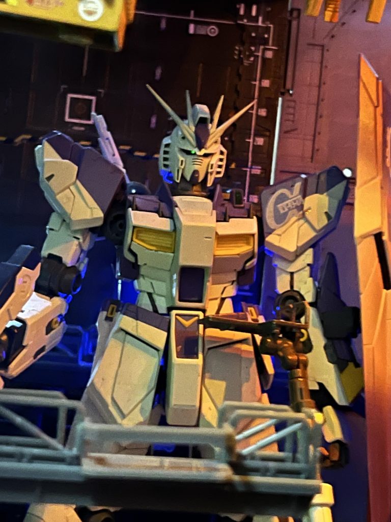 AE & 地球🌏連邦軍EFSF   MS格納庫ジオラマ別ver.–2枚目/制作者：SINANJU