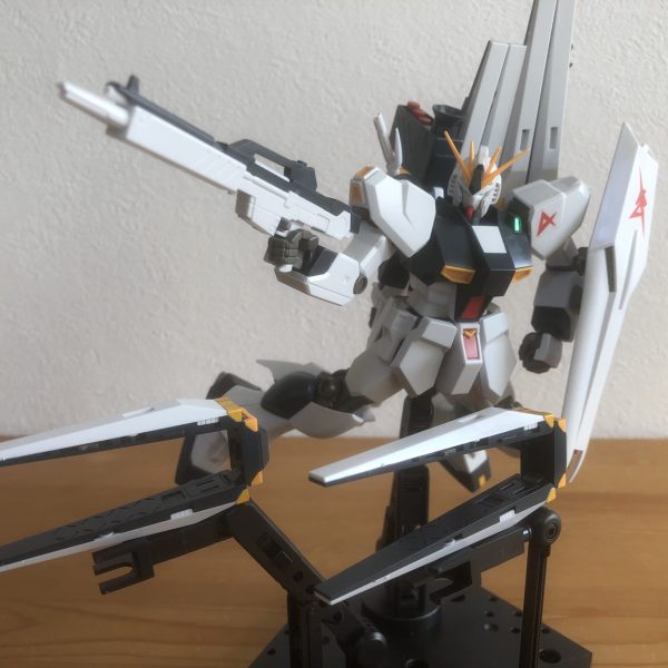 νガンダムは伊達じゃない