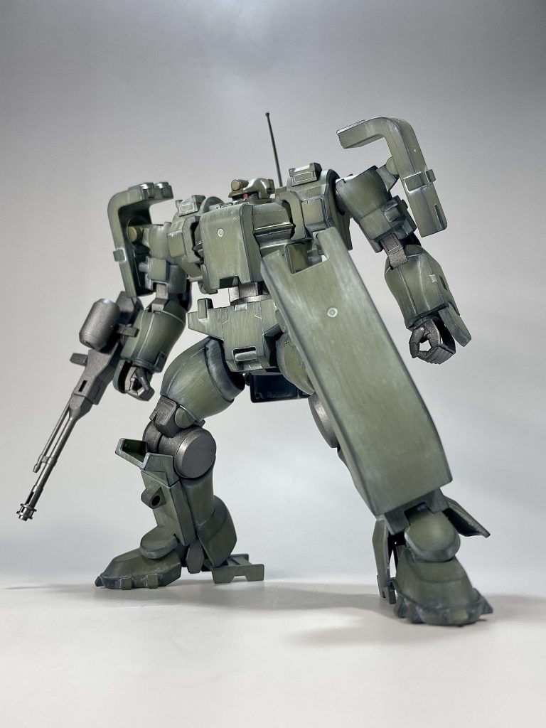 そしてデカールワーク前にウェザリングを施してしまうという失態。