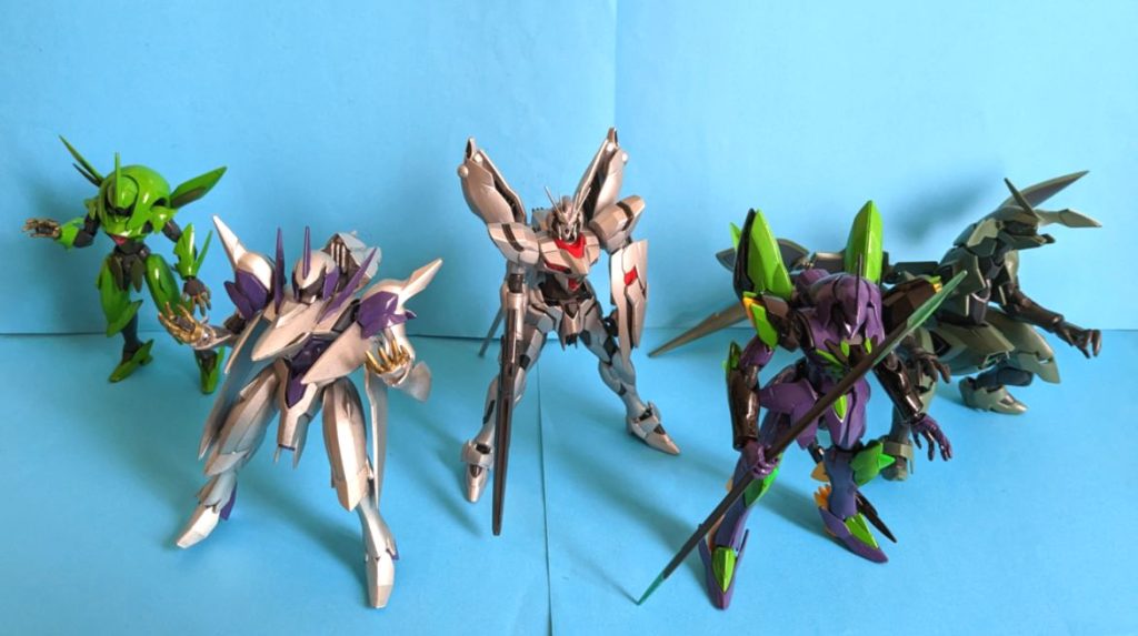 長年やってきたヴェイガンMSオリカラー路線でしたがあと手持ちで残す弾もダナジンのみとなりました。「ガンダムAGEMSオリカラーガンプラ全員集合」はもう一枚には収まりきらないので撮れません!