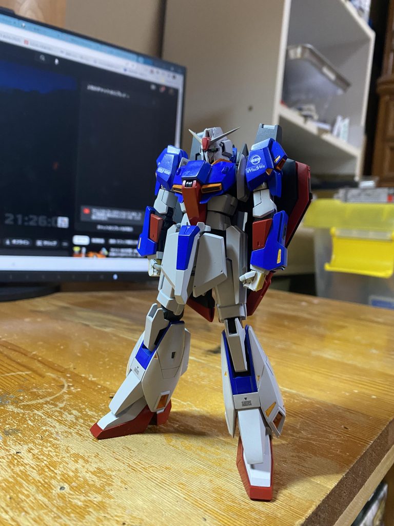 アンテナとハンドパーツの作成途中です。見ていただきありがとうございました😊