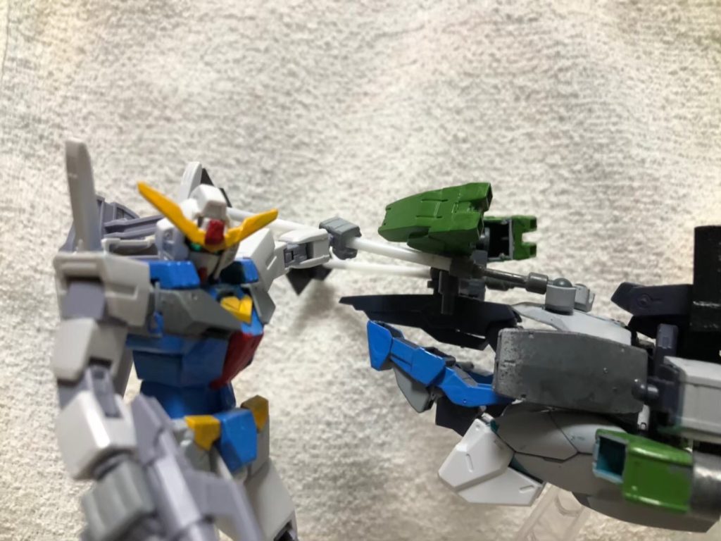 アーマーの上に乗ったり捕まったり出来ます。