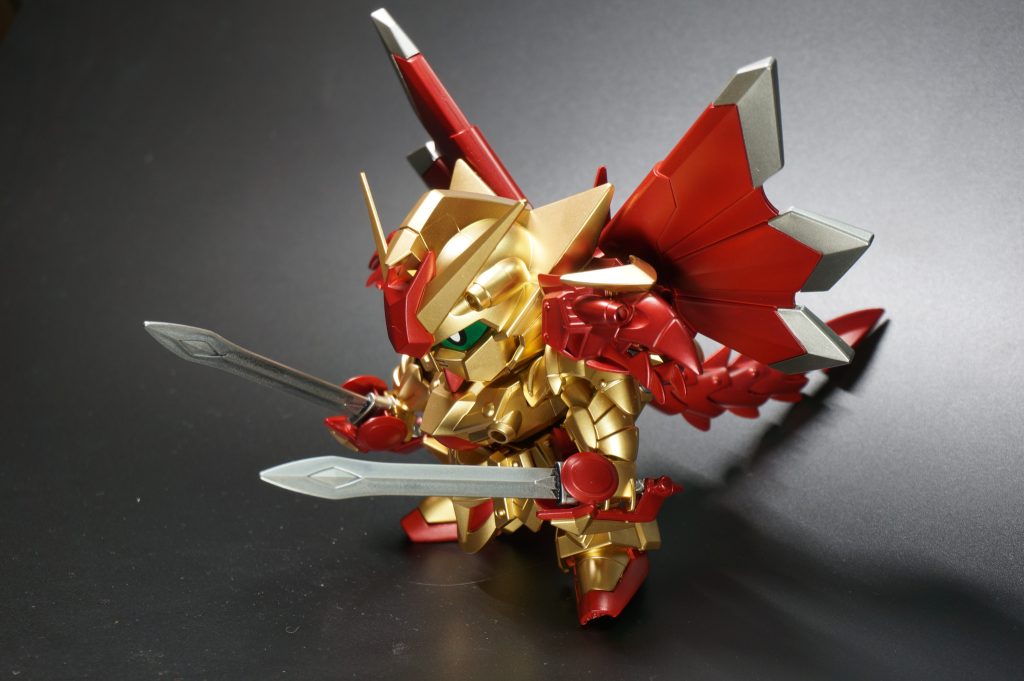 背景紙を使った前傾姿勢。