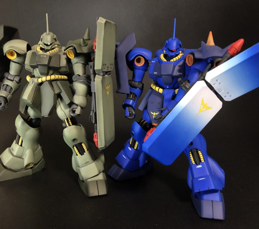 以前に作ったギラドーガと、、。今回は綺麗目に作成しました。