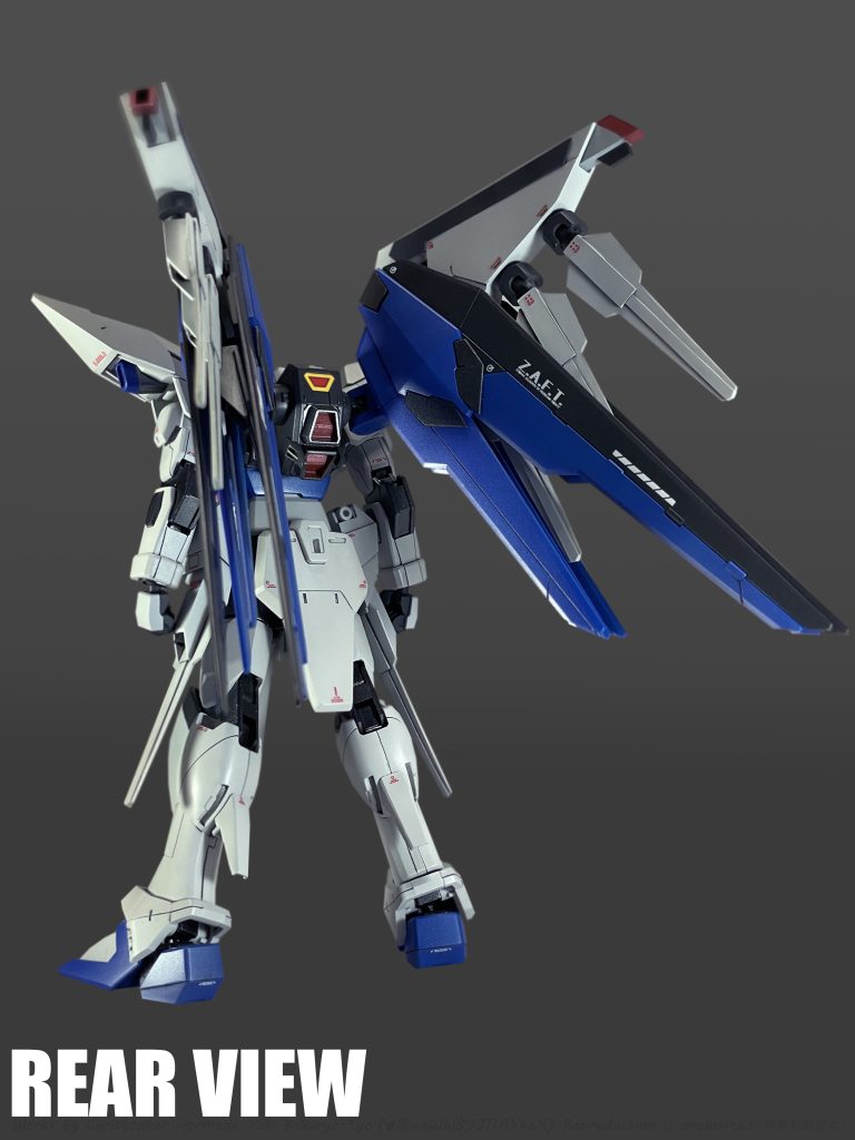 ファーストステージシリーズの一機でありながら「フリーダム」直接の後継機という位置付けの本機はニュートロンジャマ―キャンセラー搭載型核エンジン、マルチロックオンシステムといったファーストステージMS共通の基本性能を踏襲し「YFX-600R 火器運用試験型ゲイツ改」で培われた核動力由来の高出力の兵装を持つ。