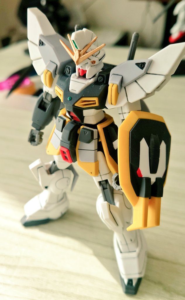 ガンダムサンドロック–2枚目/制作者：ガンダム社会人