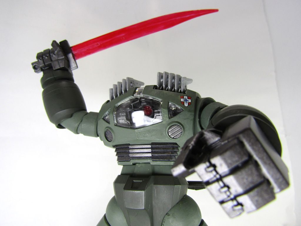 「討ち取らねば、我々の…我々の戦いの意味はない!」こうして連邦が残党狩りをあきらめるぐらい徹底的にキャリフォルニアベースを破壊するラルさん。