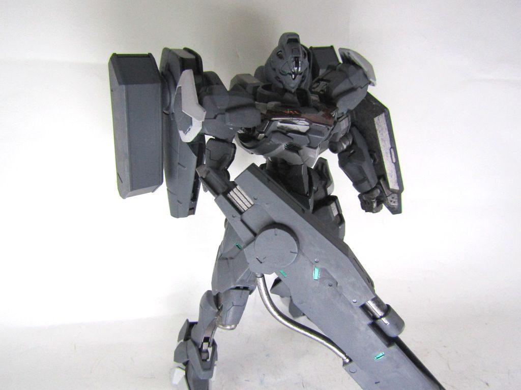 そこそこ量産型ルブリスのようなシルエットになったのではないかと思います。