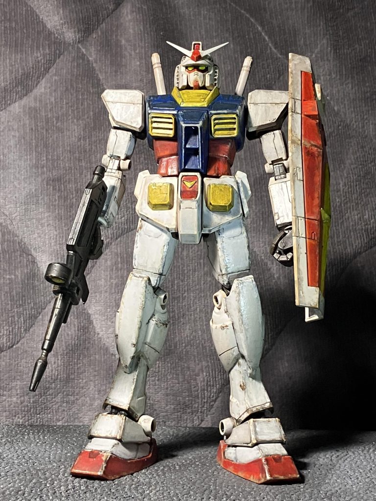 「コロ落ち」に出てきたRX-78-2…という当初の塗装テーマはもう分からなくなりました。