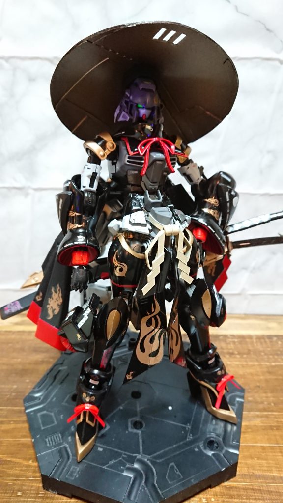 正面笠に着物を連想する感じにしてみましたちょっと派手ですが、、、