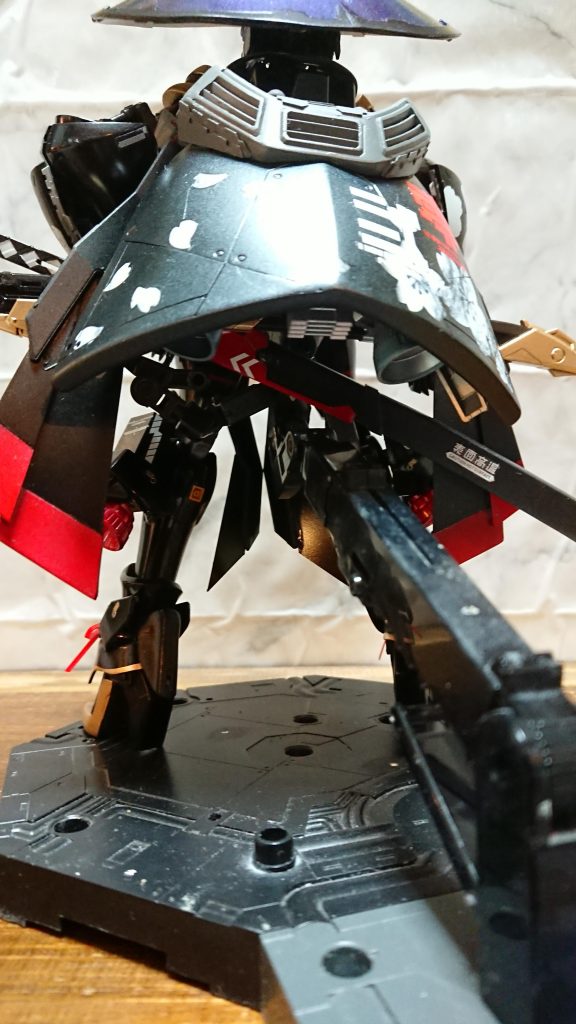 背中や腕の桜は大理石塗装してカッティング漢字入れたくてハイキューパーツのデカールにしました