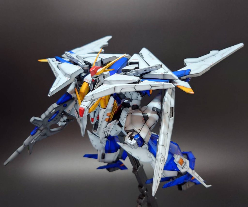 でも完成すると苦労がむくわれますね。(ガンプラ制作あるある)