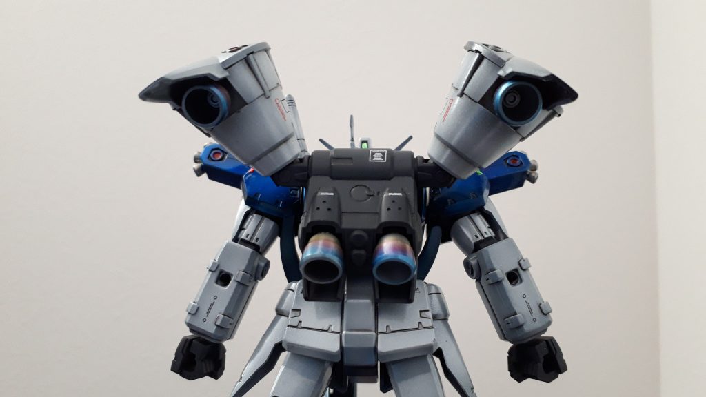 バーニアノズルは焼き色表現クリアカラーを3色細吹してあります。これはYouTuberオンドレヤスさんの動画を見ていつかやってみようと思い今回成し遂げましたw