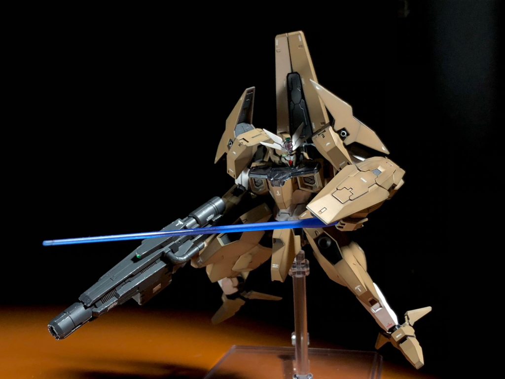 ブルーのサーベルがいいですね。