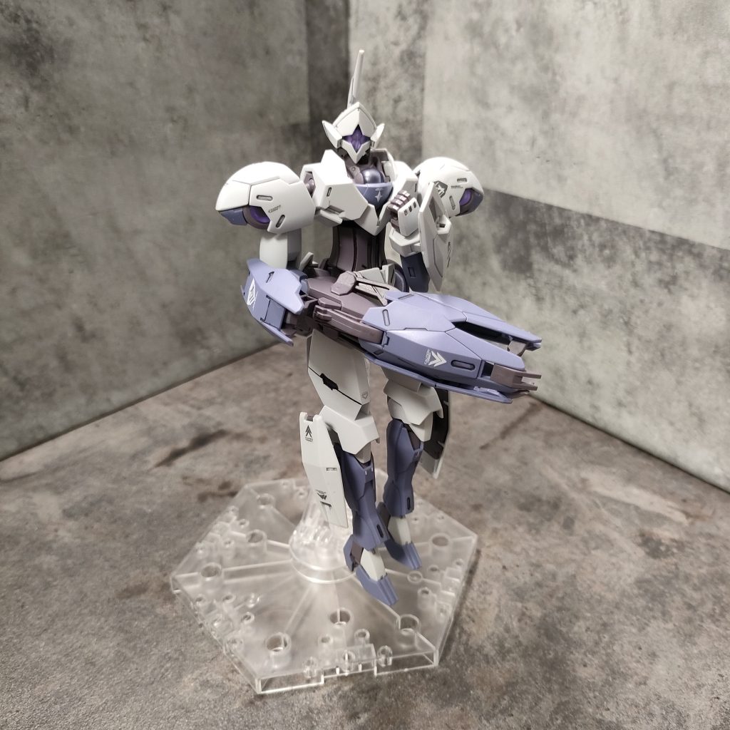 色味のせいかどこかフリーザを感じるのは自分だけだろうか。