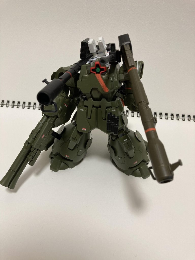 感性の赴くままに武装マシマシにしました。サンボル系のゴツゴツ機体大好きです(隙自語)