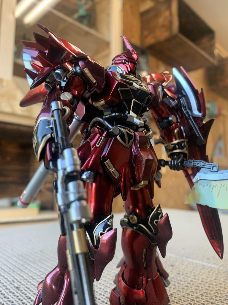 ちょっとわかりづらいけどクリアレッドとディープクリアレッドの2色で塗り分けてます。