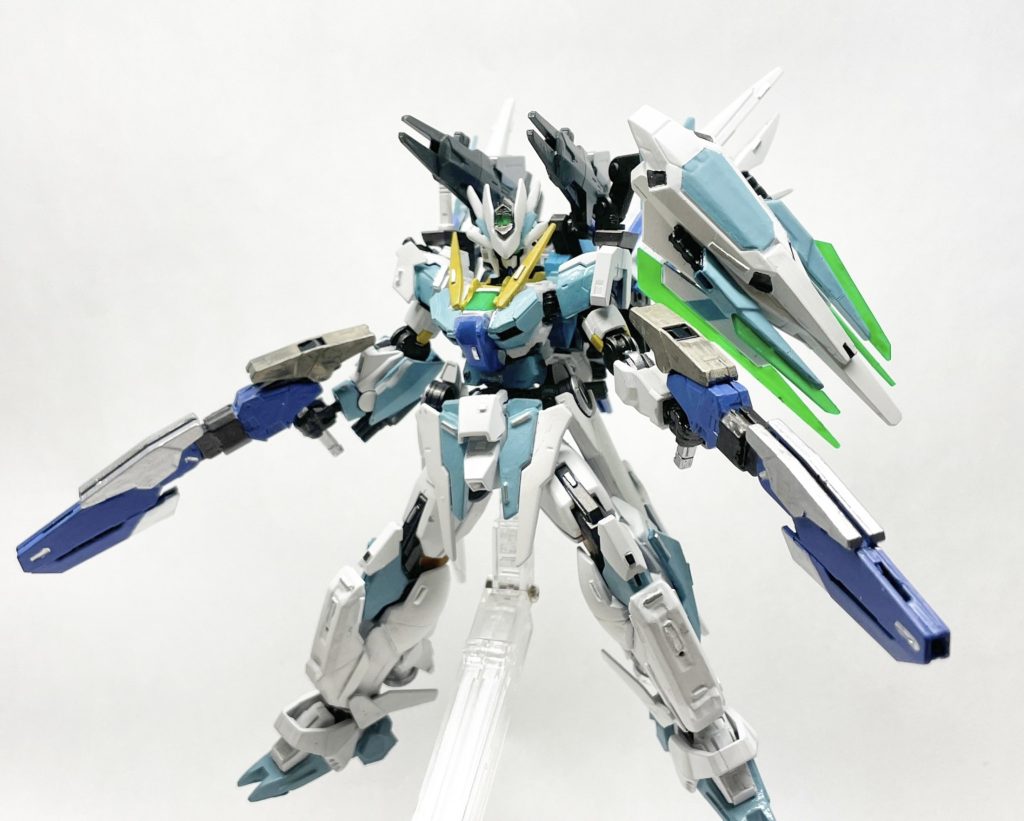 ダブルオースカイメビウスのキャノンを改造マルチギミックサックみたいな武器の組み換えが大好きです。いま知ってる人いるかな?