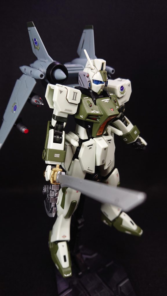 頭部    :ダガーLボディ   :ダガーL腰部    :ダガーL肩     :ダガーL腕部    :ダガーL脚部    :ダガーLバックパック:ウィンダム武装    :ソード(30MM)