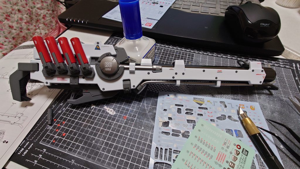 RG 1/144 Hi-νガンダム専用ハイパー・メガ・バズーカ・ランチャー–4枚目/制作者：ヒデ