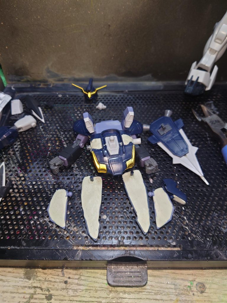 スカートアーマーの裏打ち