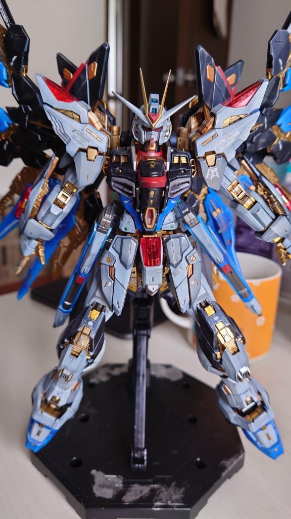 これはもう手元にないですが、1回目に作ったmgexストフリです3回目も着手していて、もう少し手を加えて作成しようと思います