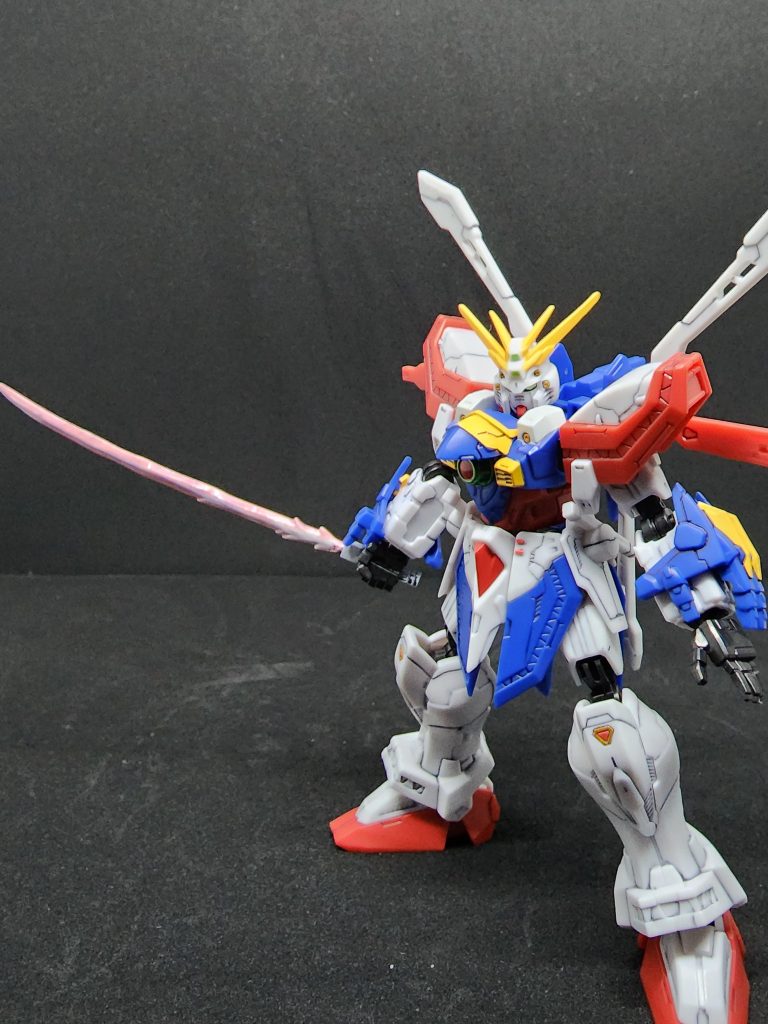 ゴッドスラッシュだけ三色くらい重ねて塗ってますね