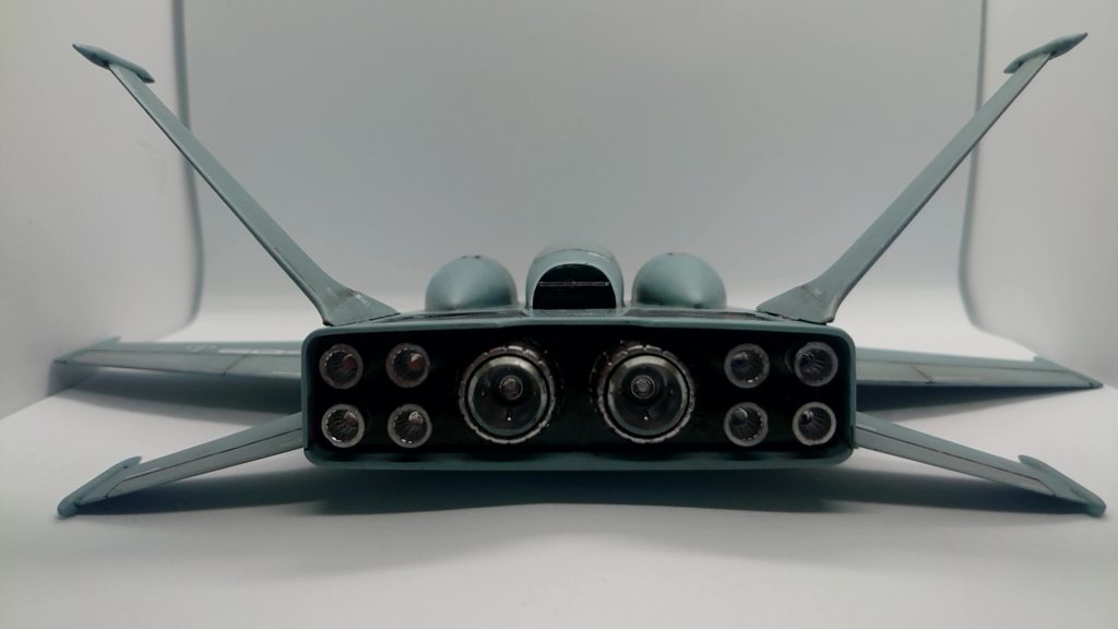 メインバーニアは手持ちのパーツでディティールアップしました。