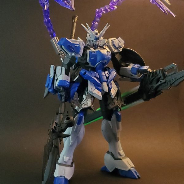 シェンロンガンダム　氷龍カスタム