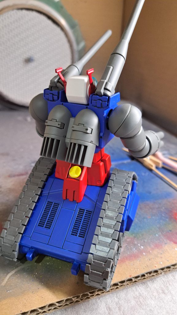 HGは小さくてダメかと思ったがここまで手を入れるとまんざらでもないですな