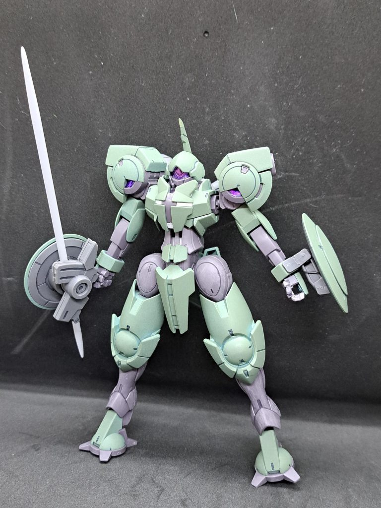 今回はかなり鈍足ペースで作ったので二週間もかかってしまいました。最後はいつも通りつや消しを吹いて完成させています。