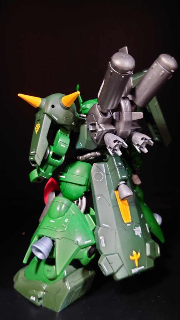 こつこつ練習してきたスジ彫りとプラ板