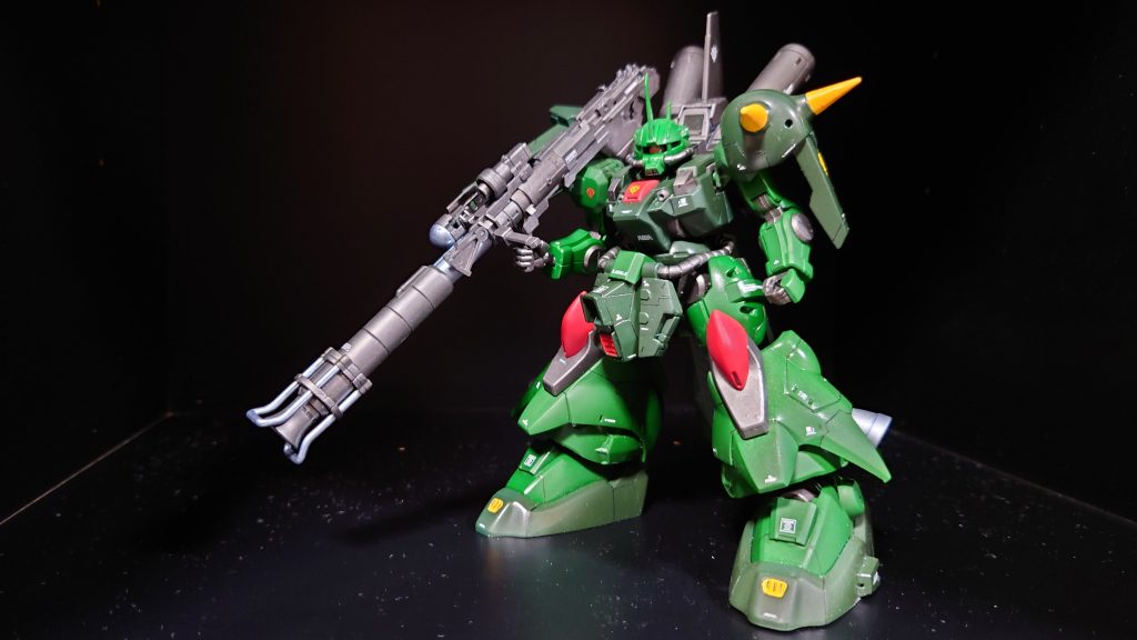 バズーカシステムウェポンキット007 シナンジュのバズーカです戦闘配備　強襲　高機動(戦闘フェイズ)[1]：このカードが戦闘エリアにいる場合、敵軍ユニット1枚は、ターン終了時まで-X/-X/-Xを得る。Xの値は、この効果のコストでロールした自軍Gの、本来のロールコストの値とする